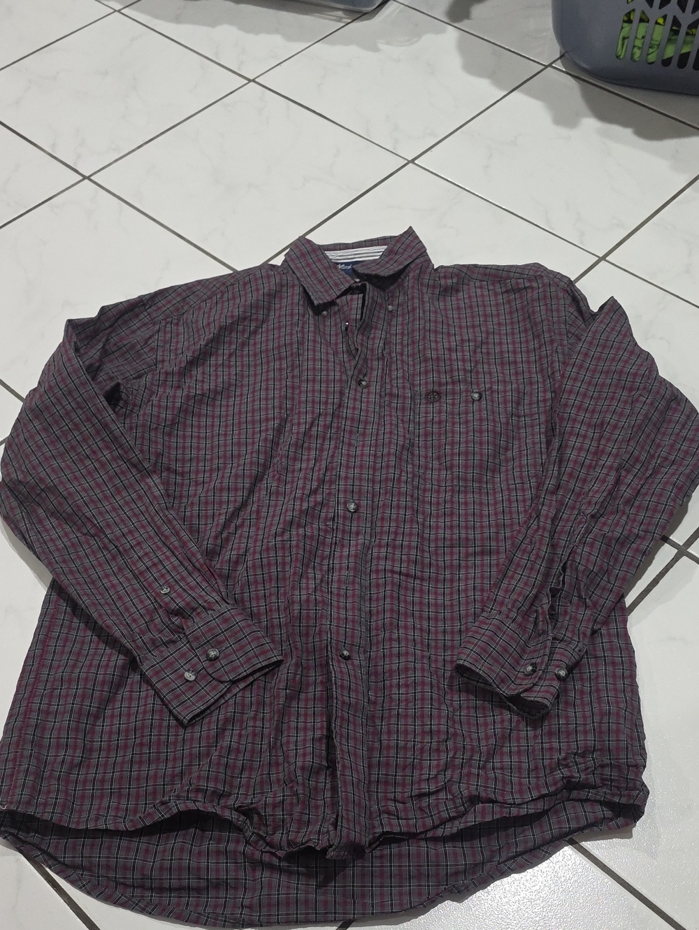 Wrangler Men's Plaid Button-Down Shirt - Burgundy and Black